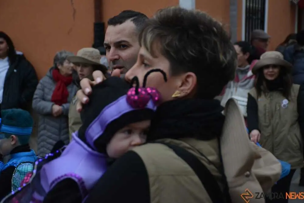 toro carnaval ni&ntilde;os desfile_222