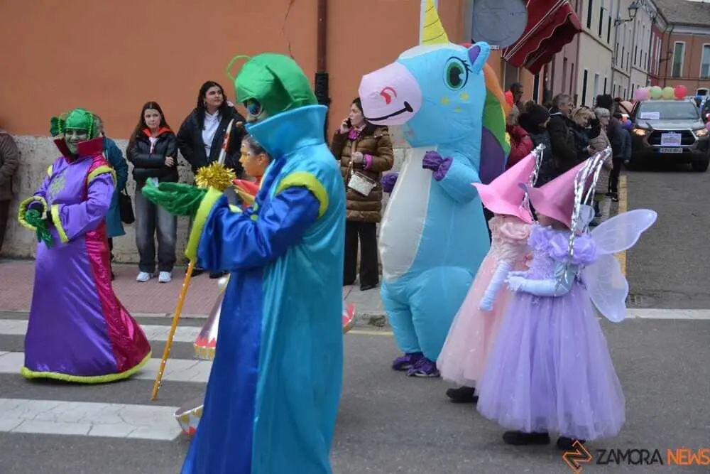 toro carnaval ni&ntilde;os desfile_7