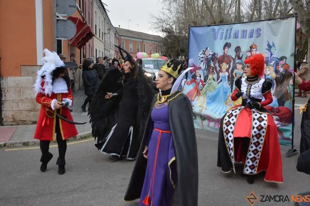 toro carnaval ni&ntilde;os desfile_12