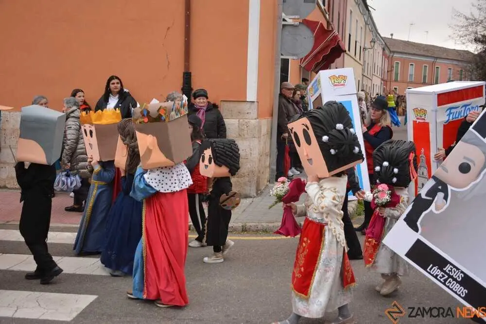 toro carnaval ni&ntilde;os desfile_31