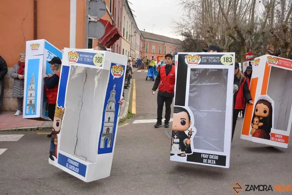 toro carnaval ni&ntilde;os desfile_32