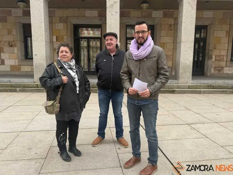 Miguel &Aacute;ngel Llamas y Dolores Carreras. Podemos 