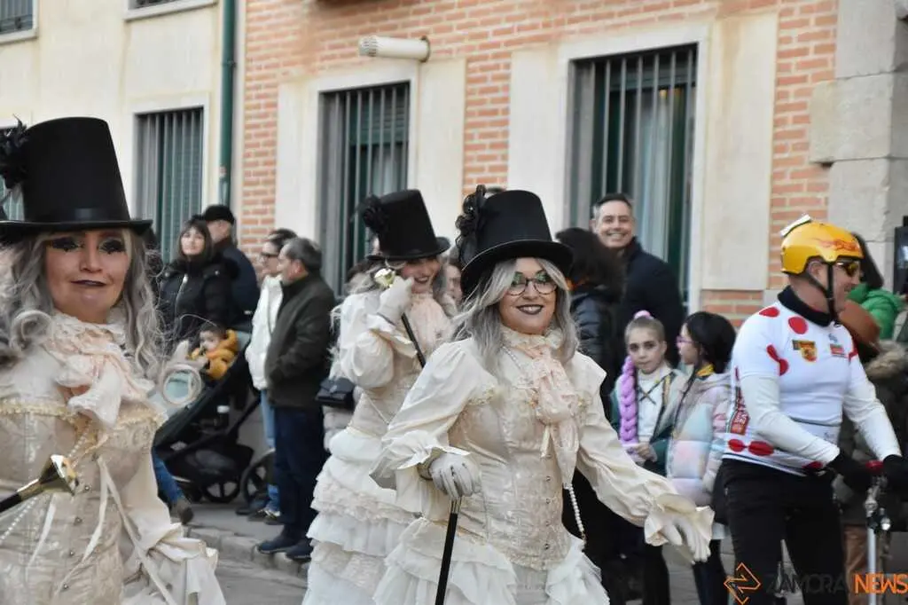 Desfile Carnaval Toro Martes _39