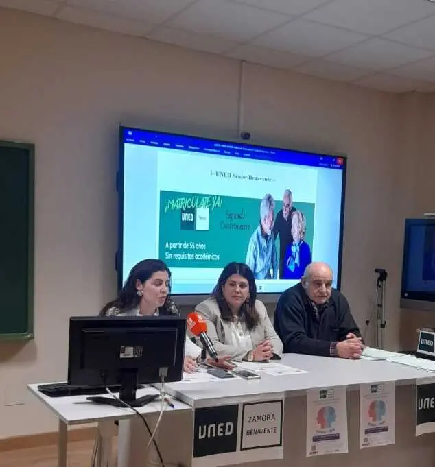 Clausura primer trimestre UNED Senior Benavente 
