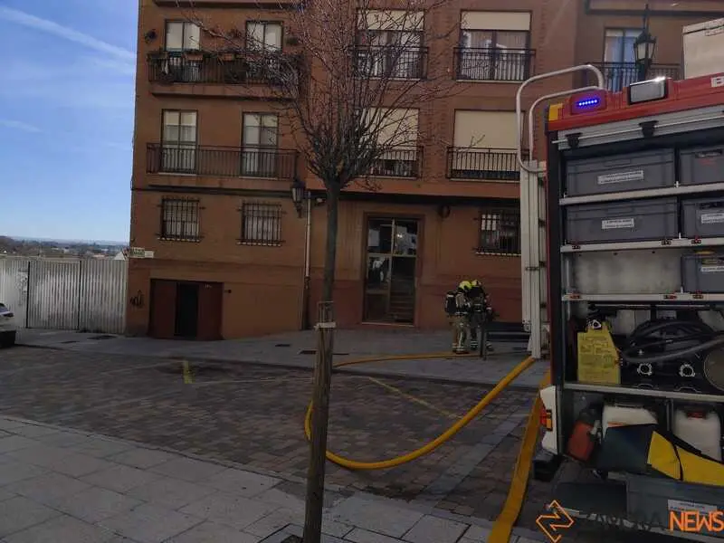 bomberos de Zamora en la Plaza Santa Eulalia_2