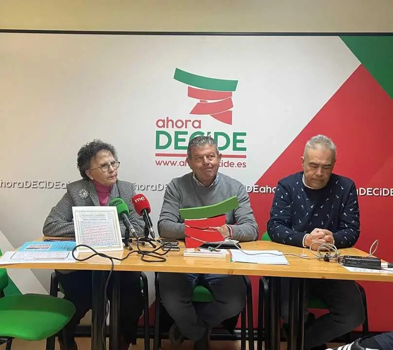 Rueda de prensa de Ahora Decide