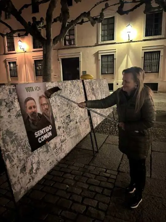 maria luisa calvo vox zamora