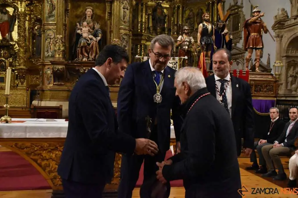 Nuevos Hermanos Cofrad&iacute;a del Silencio 