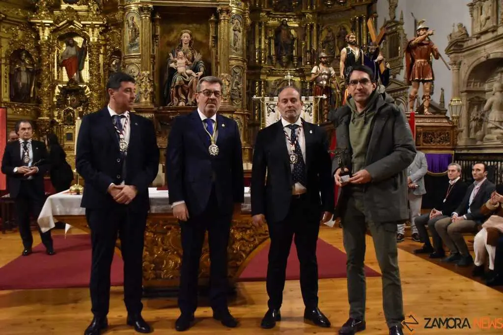 Nuevos Hermanos Cofrad&iacute;a del Silencio _2