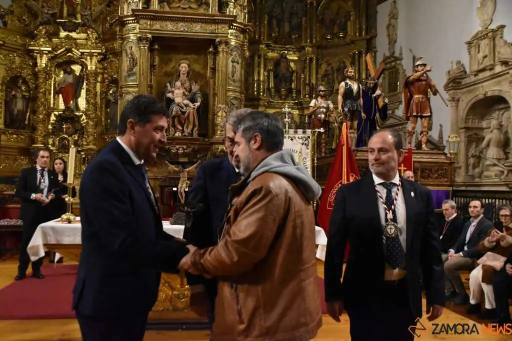 Nuevos Hermanos Cofrad&iacute;a del Silencio _8