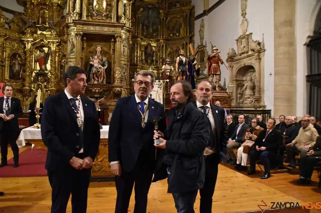 Nuevos Hermanos Cofrad&iacute;a del Silencio _11