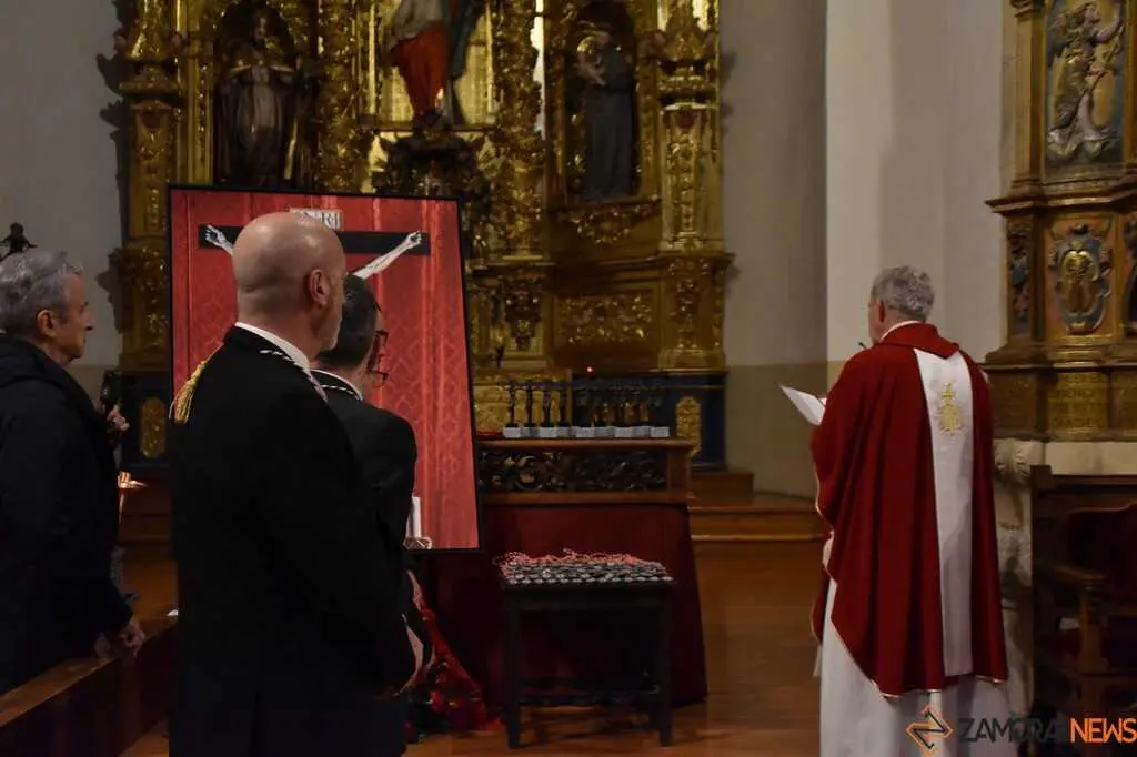 Nuevos Hermanos Cofrad&iacute;a del Silencio _12