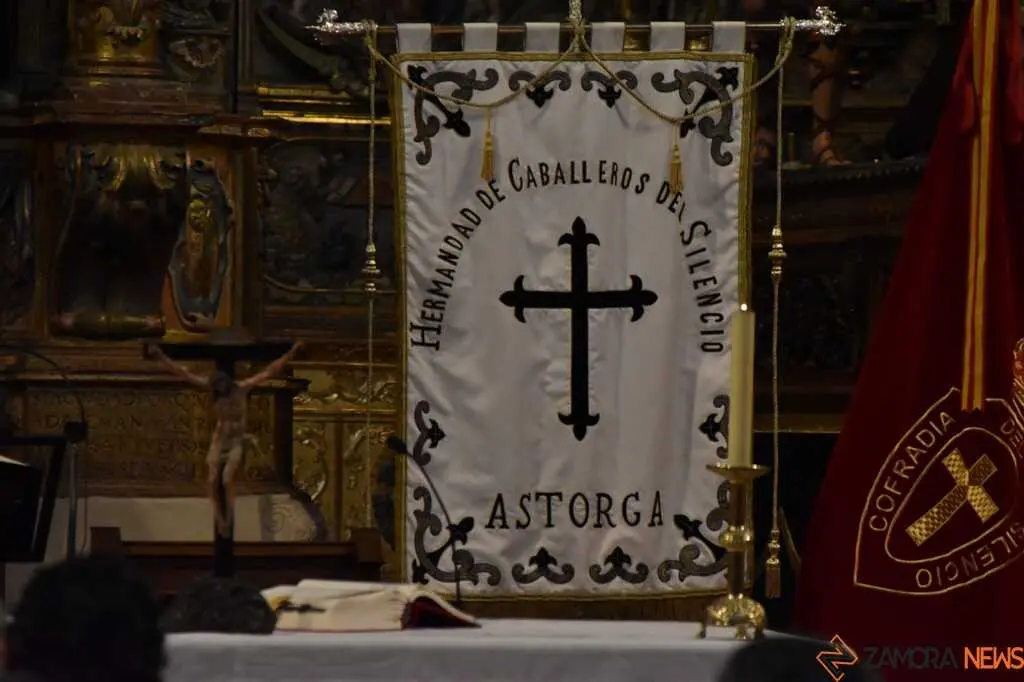 Nuevos Hermanos Cofrad&iacute;a del Silencio _13