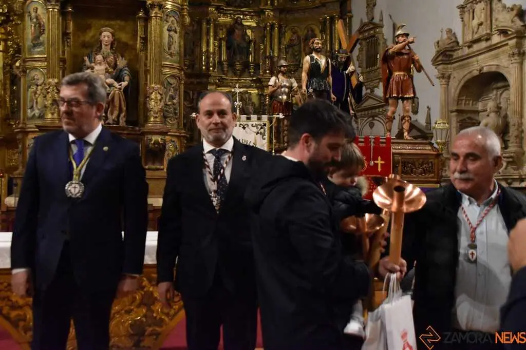 Nuevos Hermanos Cofrad&iacute;a del Silencio _19