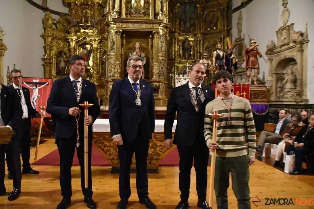 Nuevos Hermanos Cofrad&iacute;a del Silencio _25