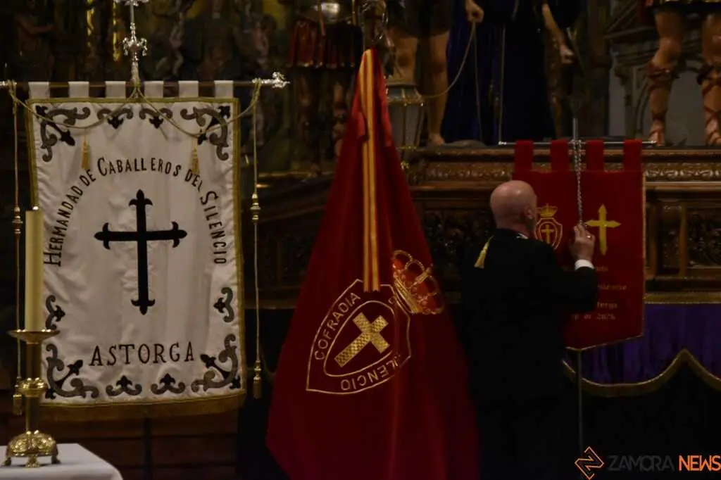 Nuevos Hermanos Cofrad&iacute;a del Silencio _32