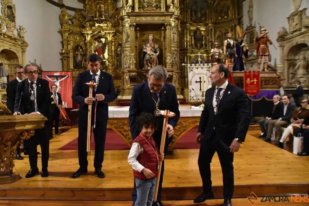 Nuevos Hermanos Cofrad&iacute;a del Silencio _35