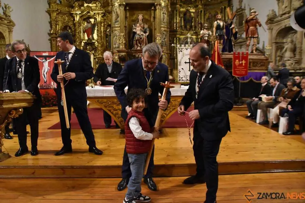 Nuevos Hermanos Cofrad&iacute;a del Silencio _38