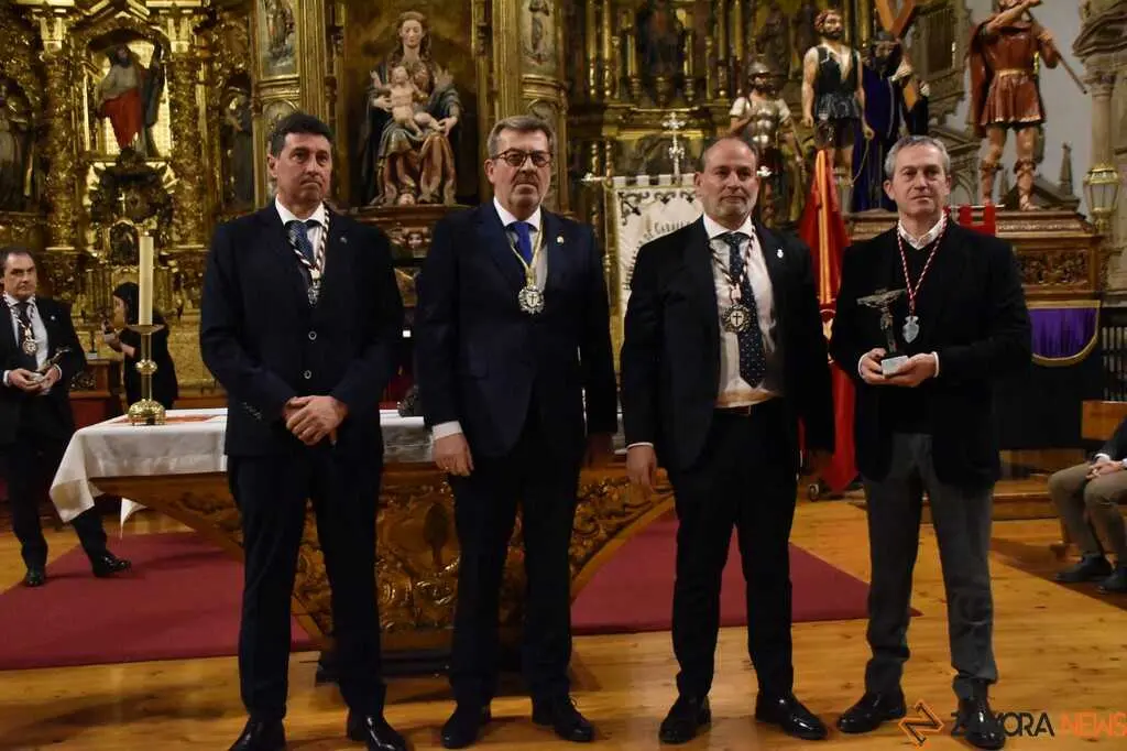 Nuevos Hermanos Cofrad&iacute;a del Silencio _44