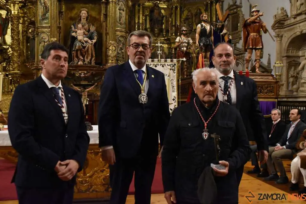 Nuevos Hermanos Cofrad&iacute;a del Silencio _48