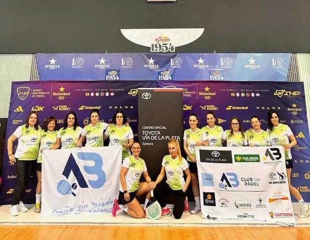 Equipo AB Club de P&aacute;del Toyota V&iacute;a de la Plata de SNP