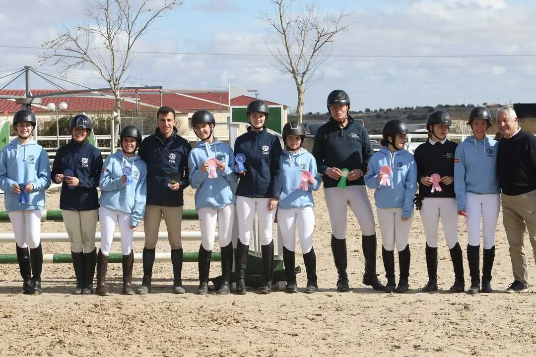 Equipo de La Deportiva, ganador de la Categor&iacute;a II