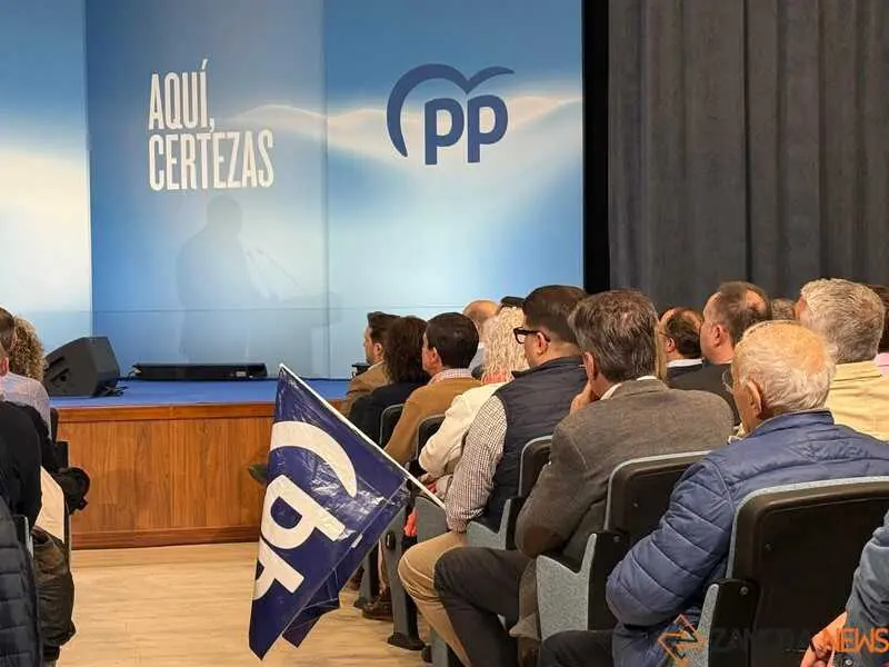 Ma&ntilde;ueco, campa&ntilde;a electoral 15M en Zamora _11