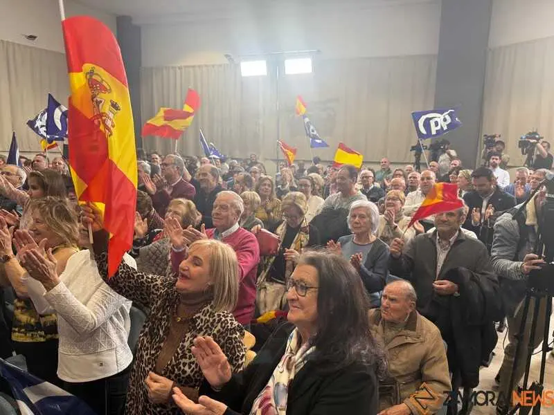 Ma&ntilde;ueco, campa&ntilde;a electoral 15M en Zamora _29