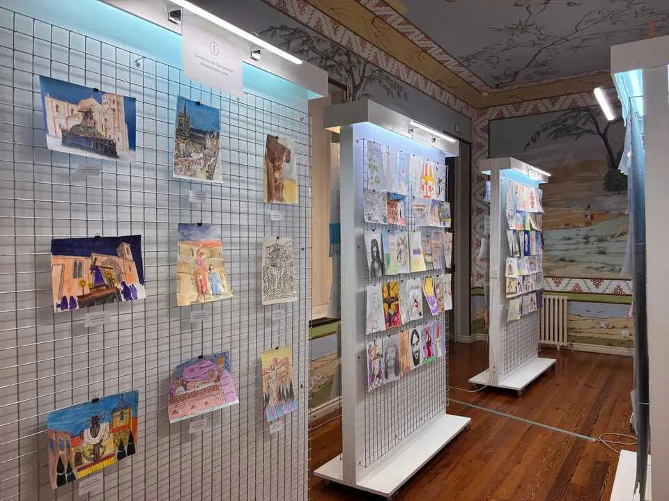 Exposici&oacute;n obras Semana Santa Benavente