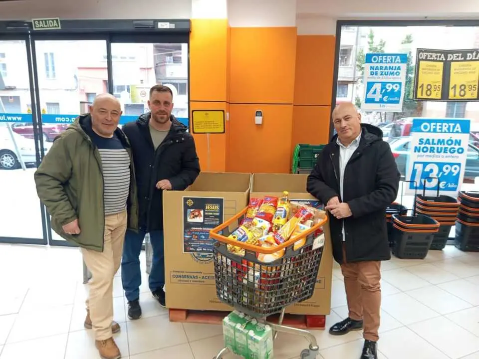 recogida de alimentos Tercera Ca&iacute;da