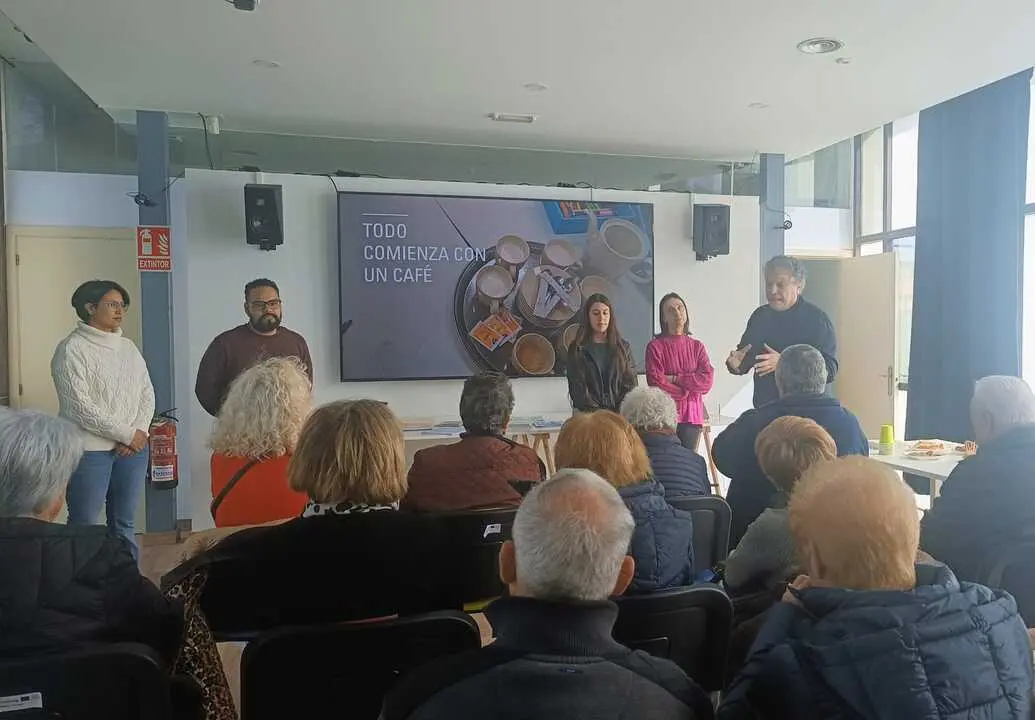 Presentaci&oacute;n del proyecto en el CIS de Granja de Moreruela