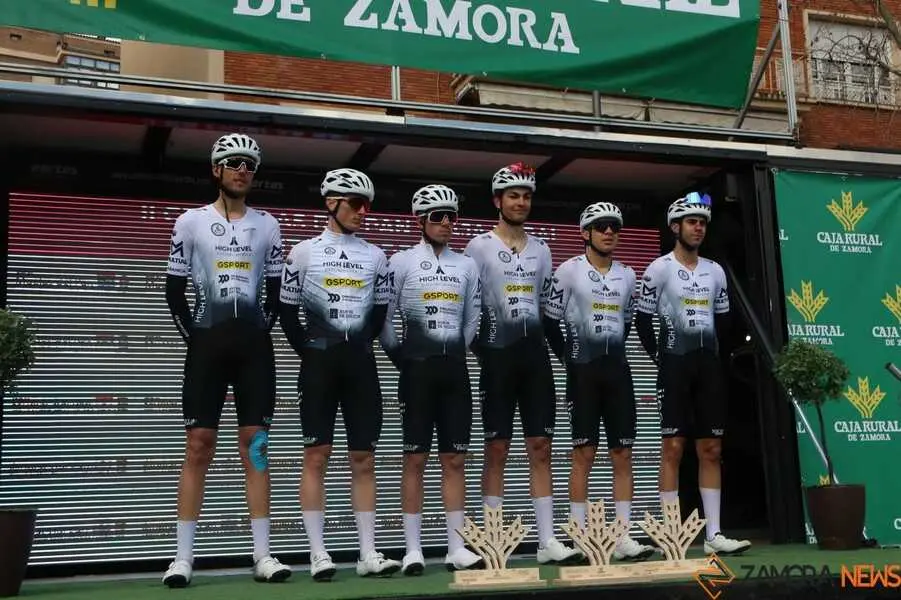 vuelta ciclista Gran Premio de Muelas del Pan _3