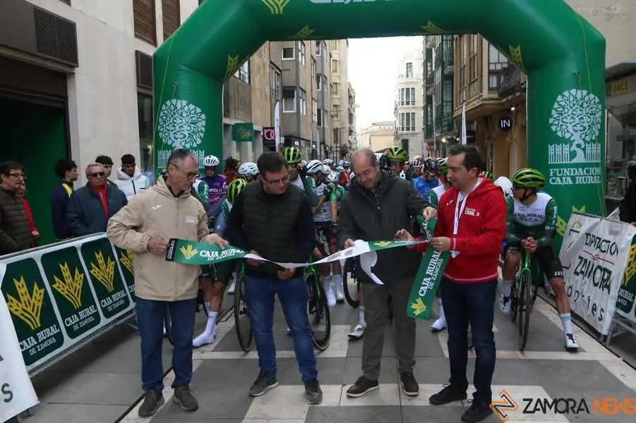 vuelta ciclista Gran Premio de Muelas del Pan _11