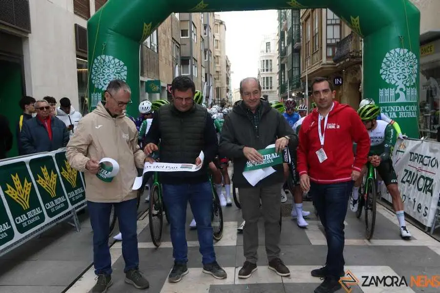 vuelta ciclista Gran Premio de Muelas del Pan _15
