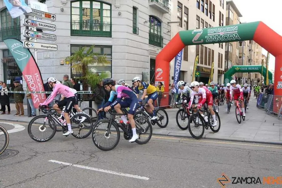 vuelta ciclista Gran Premio de Muelas del Pan _20