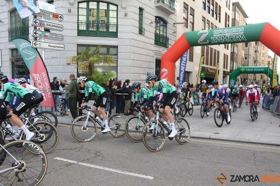 vuelta ciclista Gran Premio de Muelas del Pan _21