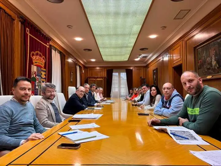 Reuni&oacute;n municipios alfoz de Zamora avances gesti&oacute;n agua y residuos