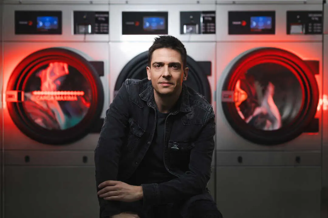 MIGUEL &Aacute;LVAREZ INADAPTADO AHORA VENID AQU&Iacute;