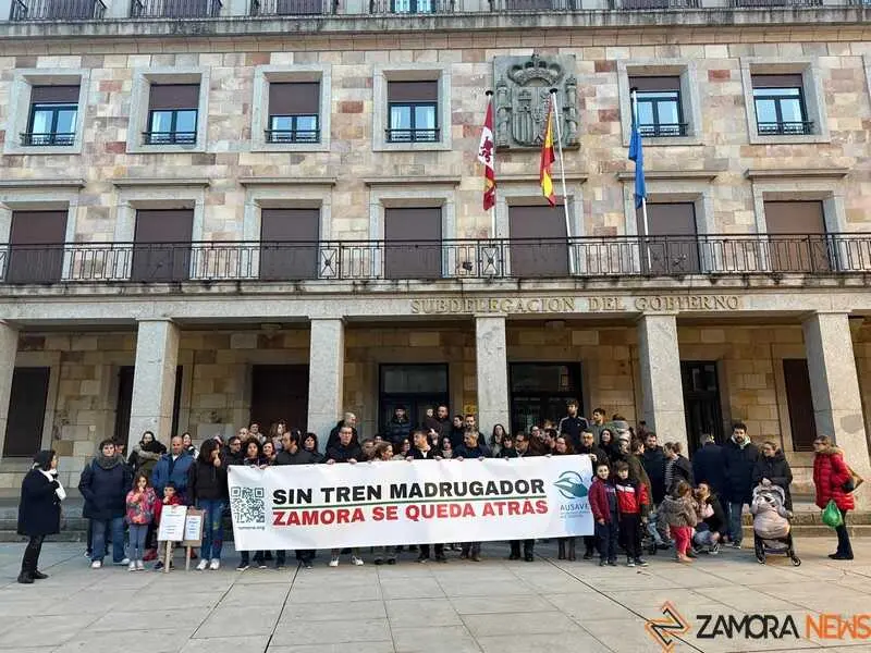 concentraci&oacute;n Usuarios Ave Zamora 