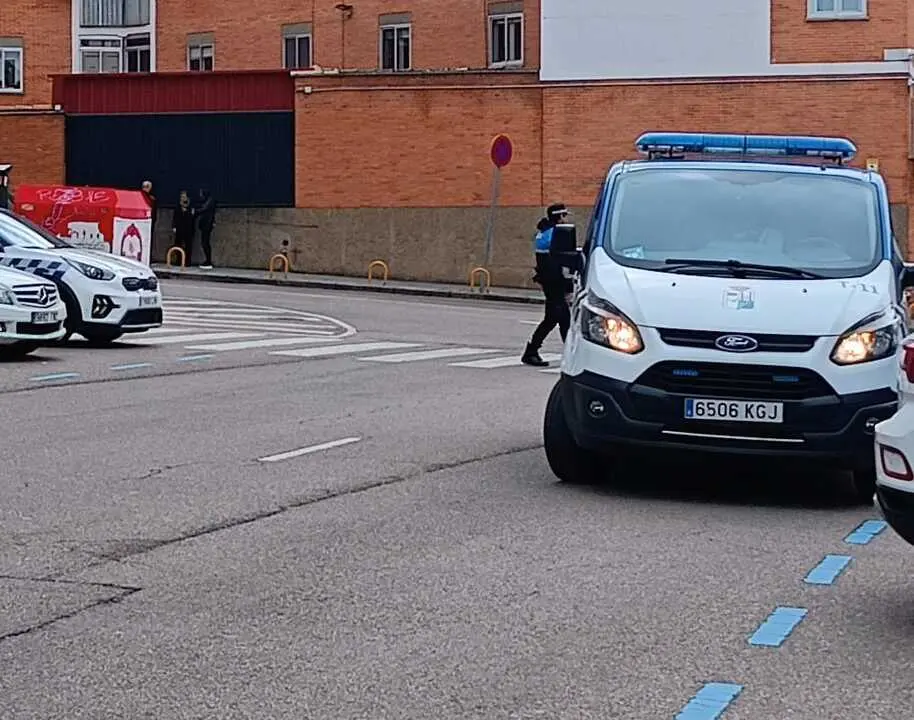 furg&oacute;n polic&iacute;a municipal en el atropello de la Plaza de Toros