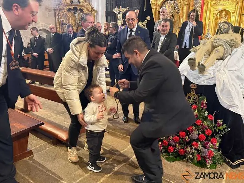 rito de entrada Nuevos Hermanos Santo Entierro _13