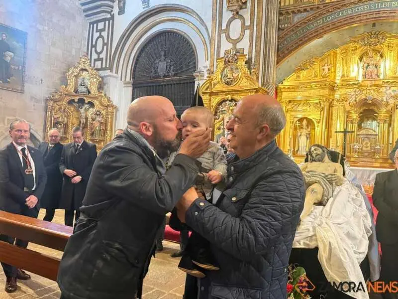 rito de entrada Nuevos Hermanos Santo Entierro _15