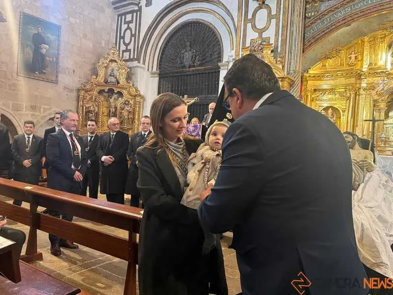 rito de entrada Nuevos Hermanos Santo Entierro _17