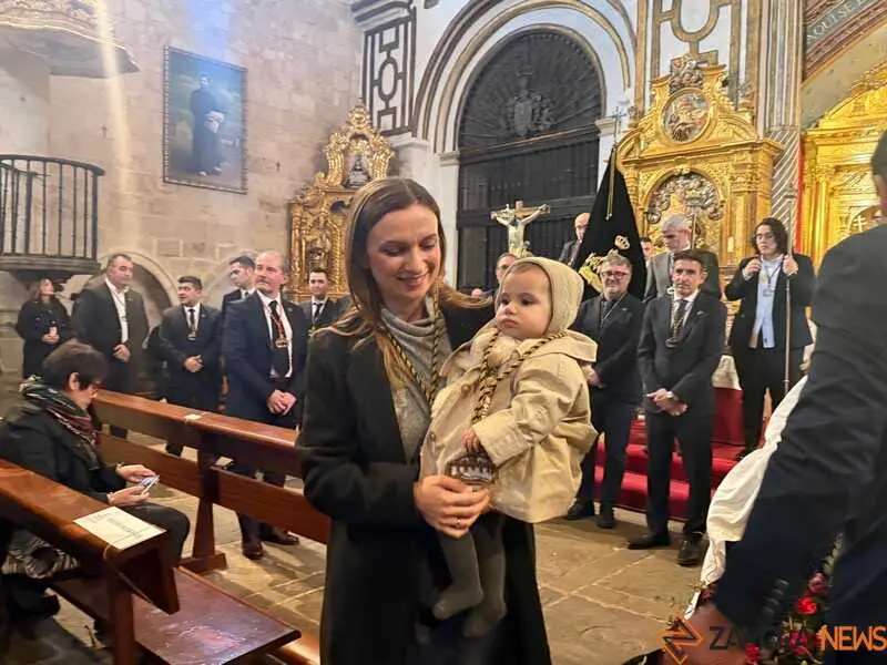 rito de entrada Nuevos Hermanos Santo Entierro _19