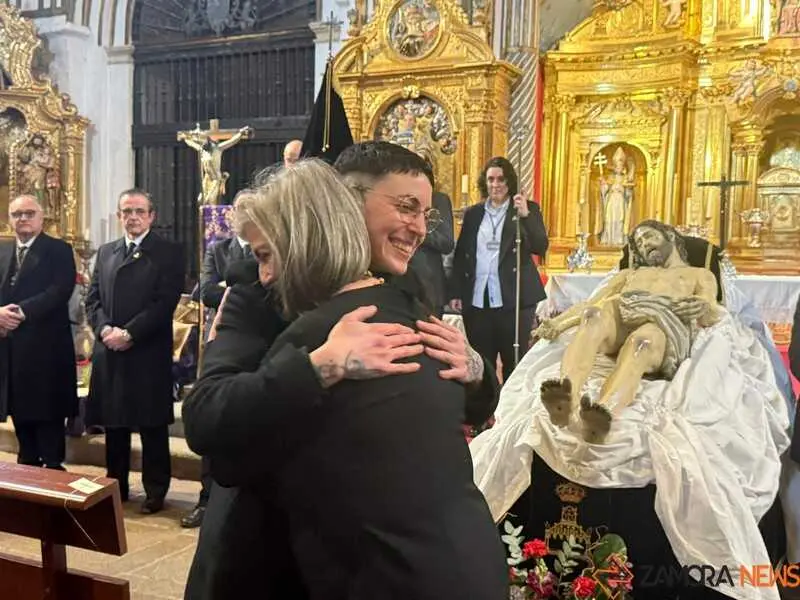 rito de entrada Nuevos Hermanos Santo Entierro _22