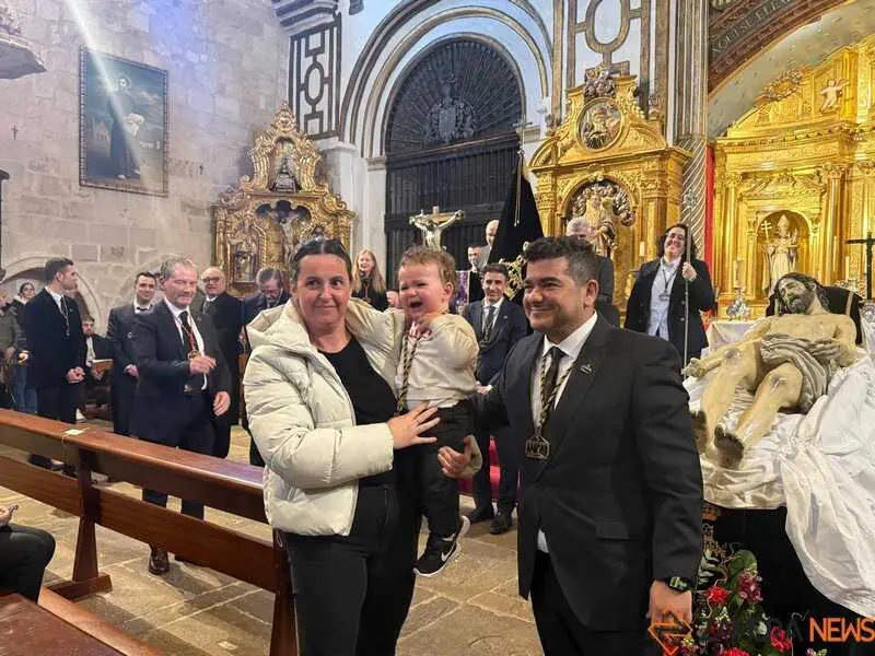 rito de entrada Nuevos Hermanos Santo Entierro _25