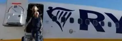 Un avi&oacute;n de Ryanair. Foto Facua