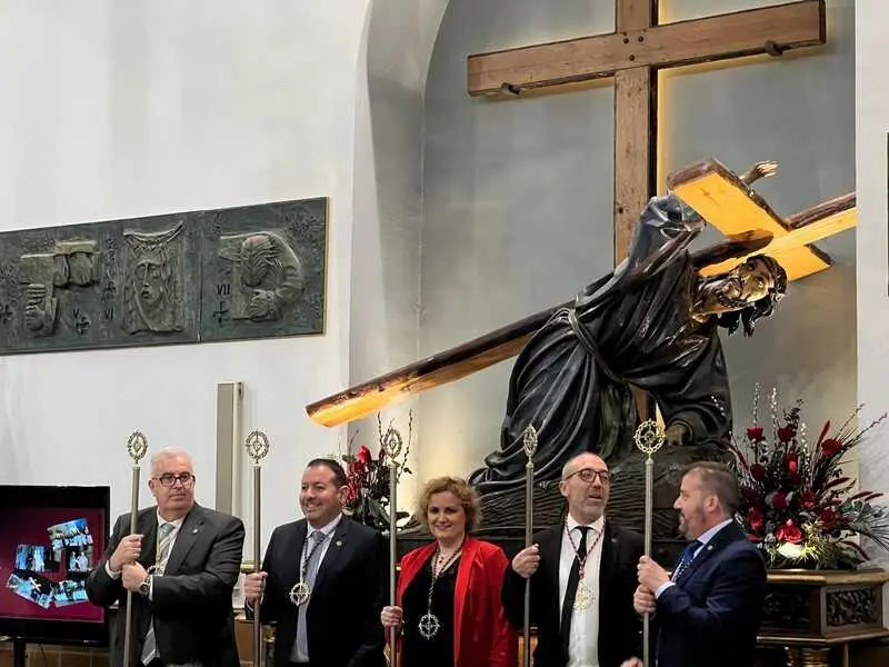 imposiciones de Medallas de la Tercera Ca&iacute;da _5