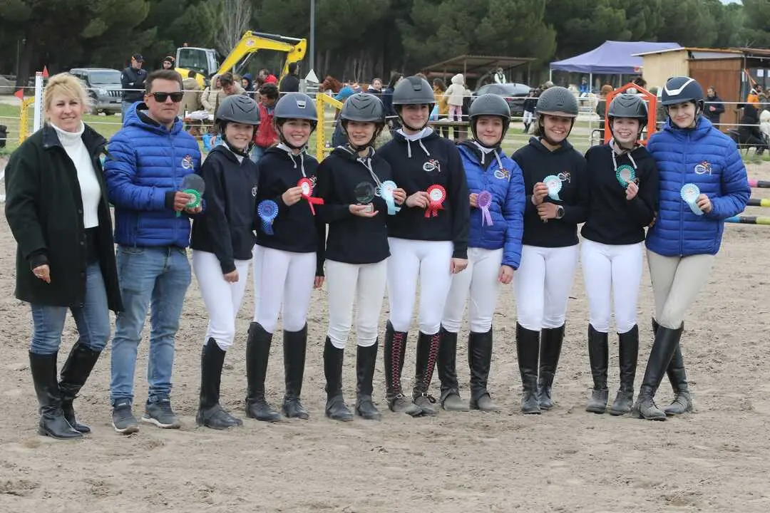 Equipo de la Deportiva ganador de la categor&iacute;a III de la 2&ordf; jornada