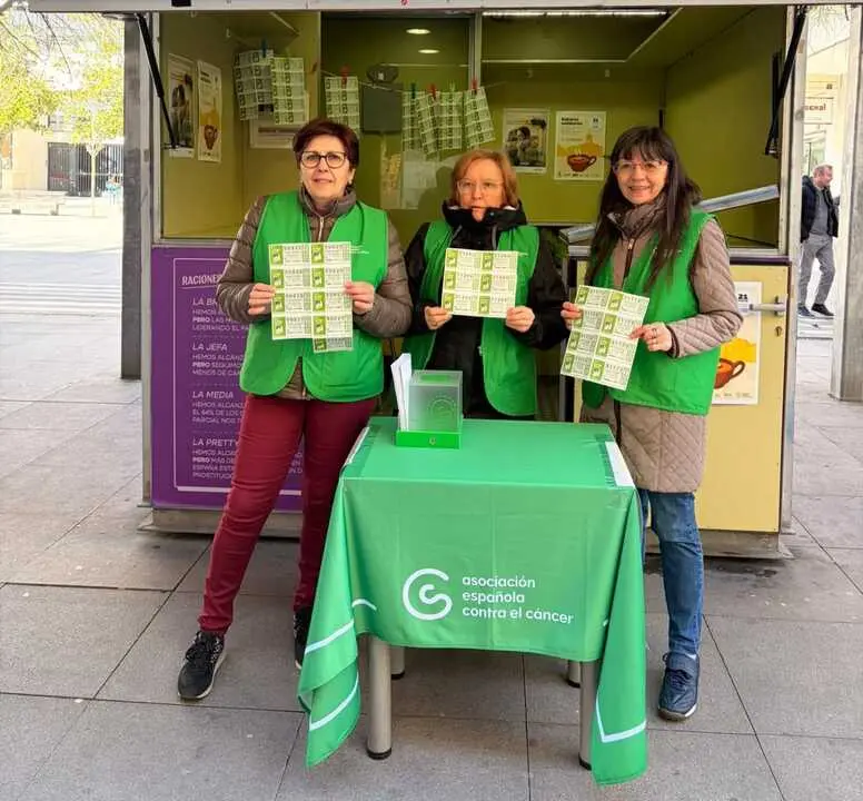 Asociaci&oacute;n Espa&ntilde;ola contra el c&aacute;ncer caseta Santa Clara- imagen redes AECC